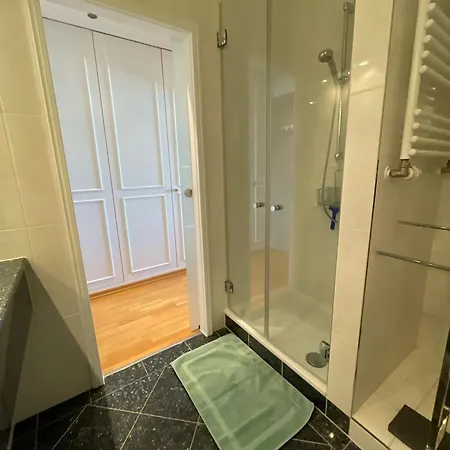 Gluexx Apartment Ulstrupfeld